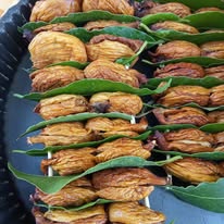 UNA "JETTA" DI Fichi secchi   alle noci  250g COTTO AL FORNO